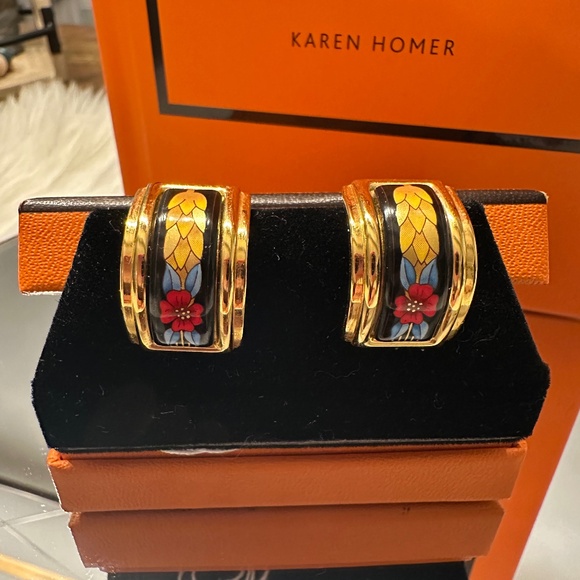 🧡HERMES Gold Plated and Enamel Clip-on Earrings🧡